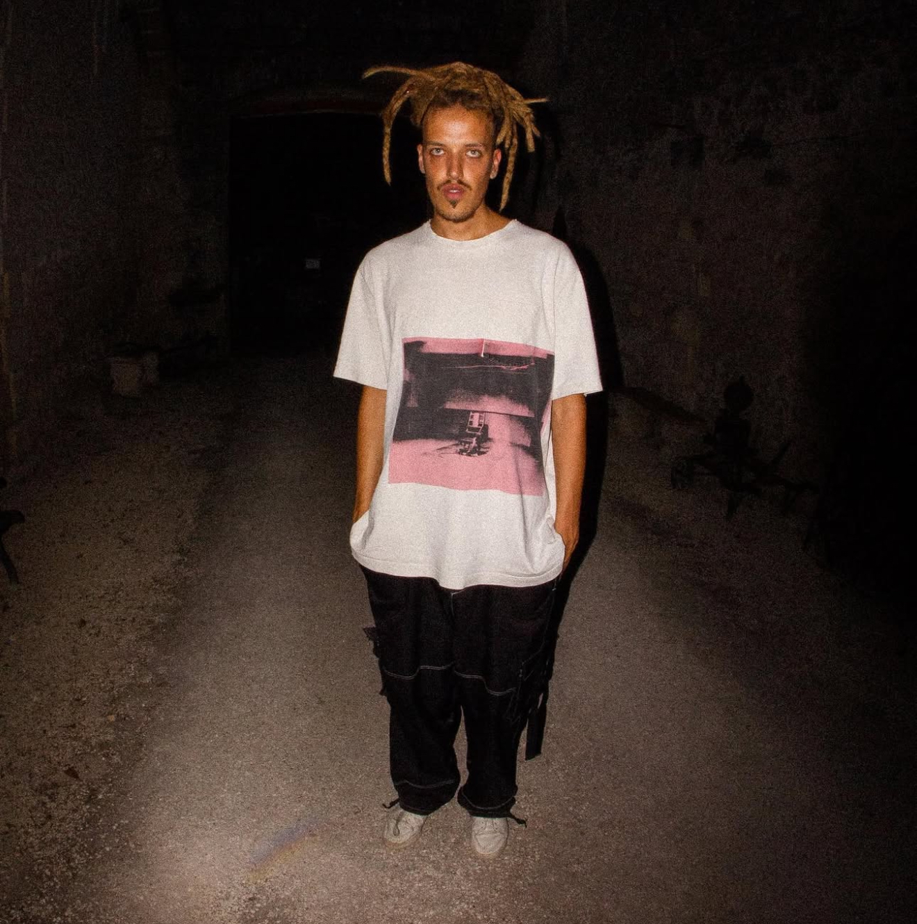 an image of an artist